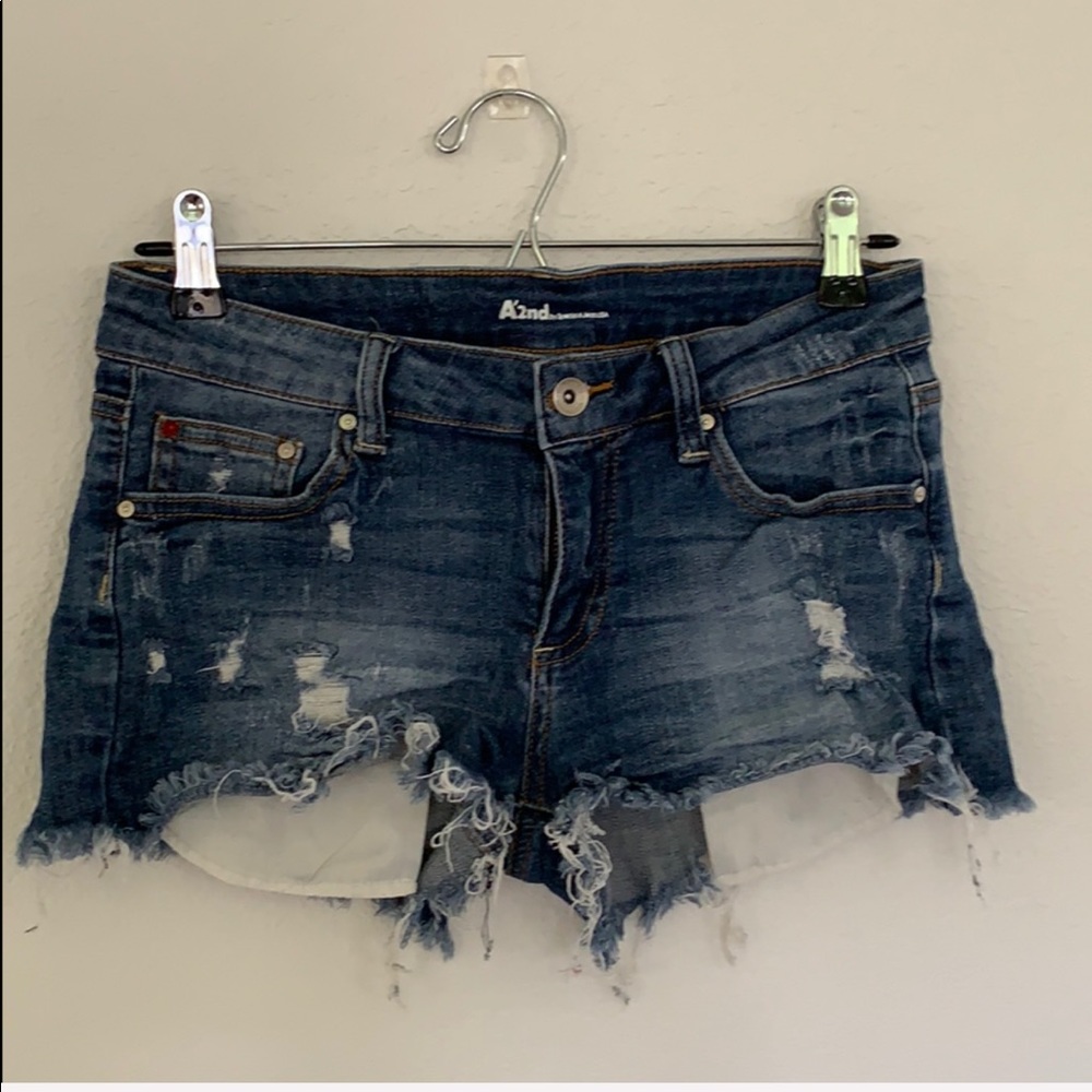 VICI distressed denim shorts